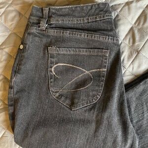 Chicos Platinum Quartz MS Jeans Black --Sz 2 Short